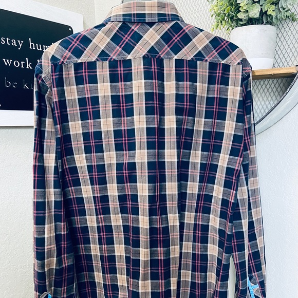 Casual Fall Button Down Shirt - Picture 3 of 3